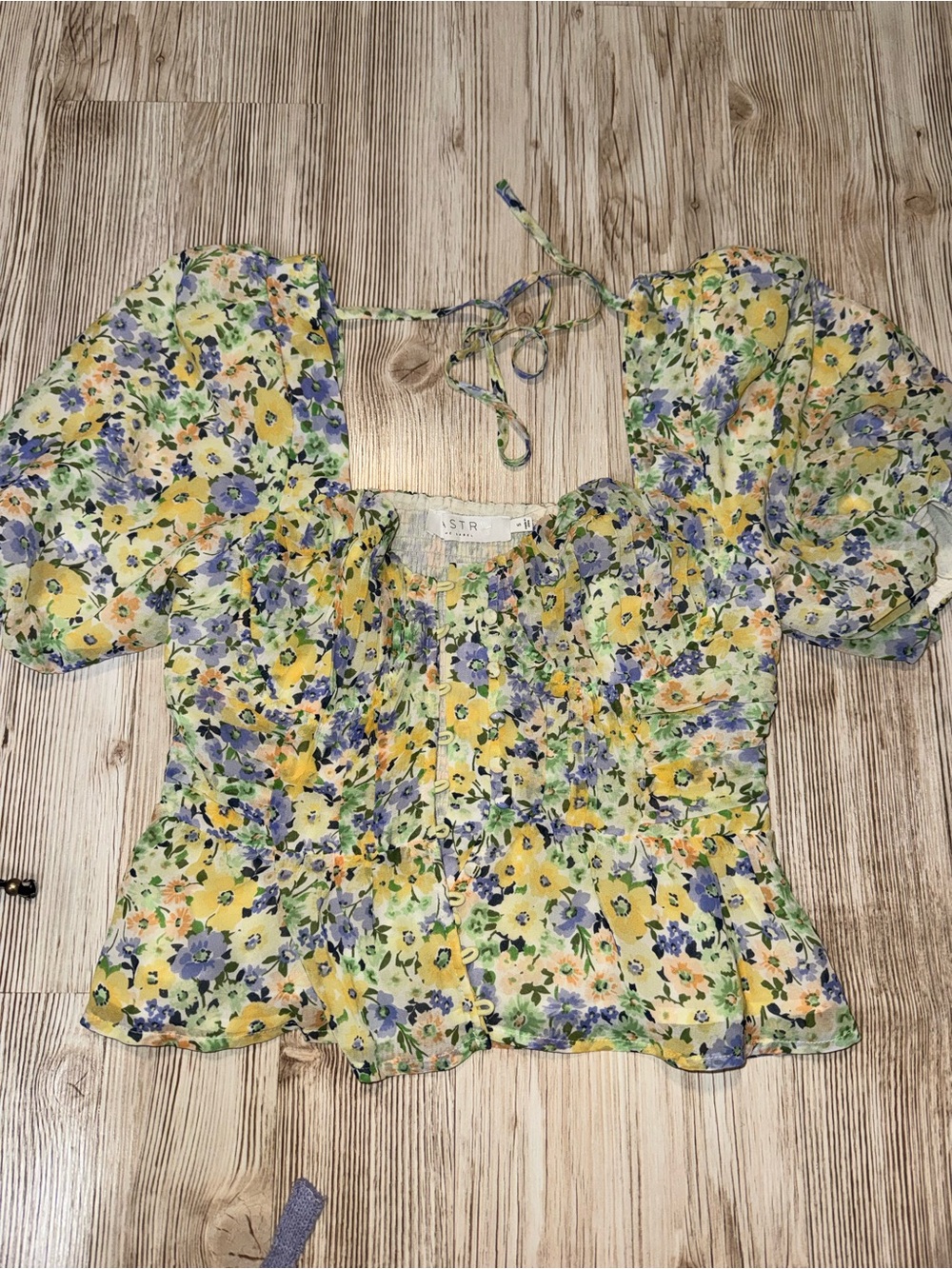 Astr Yellow Floral Puff Sleeve Crop Blouse
